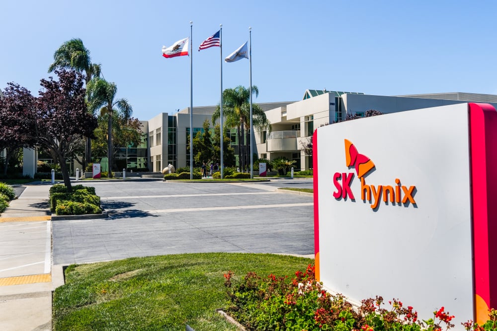SK Hynix Stock Falls on Denied Intel Plant Report