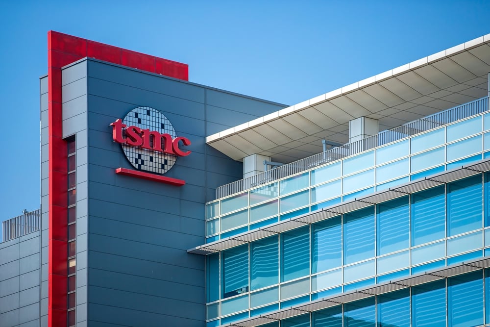 TSMC Boosts U.S. Investment by $100B, Shares Slide